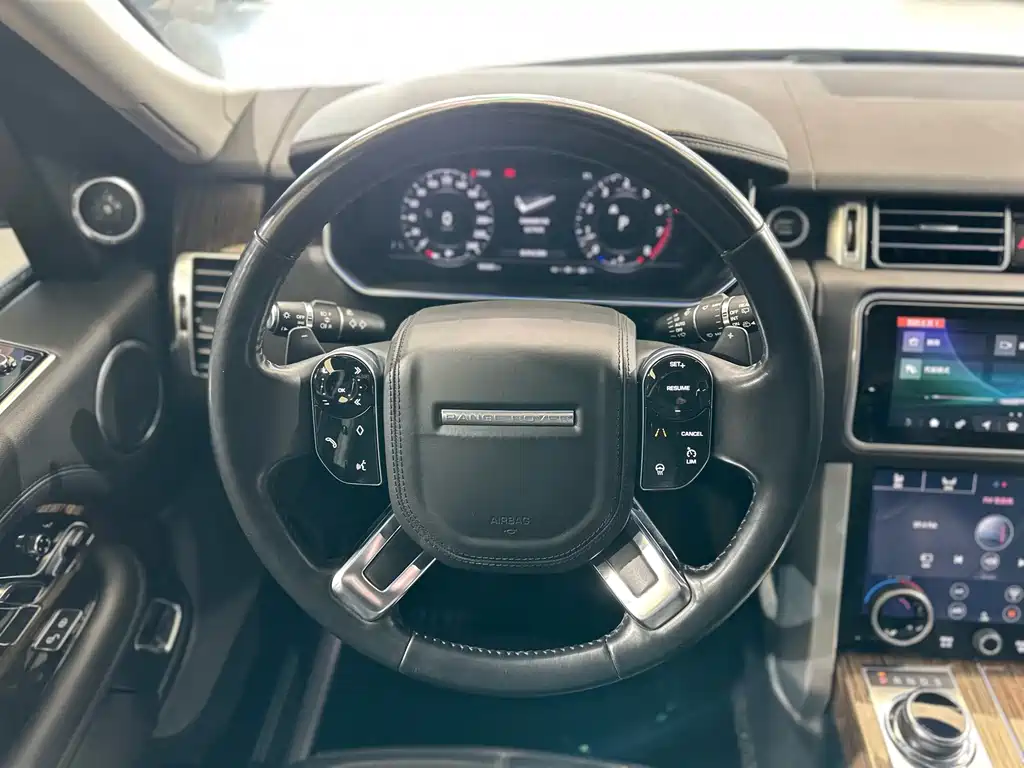 Land Rover Range Rover — миниатюра 21