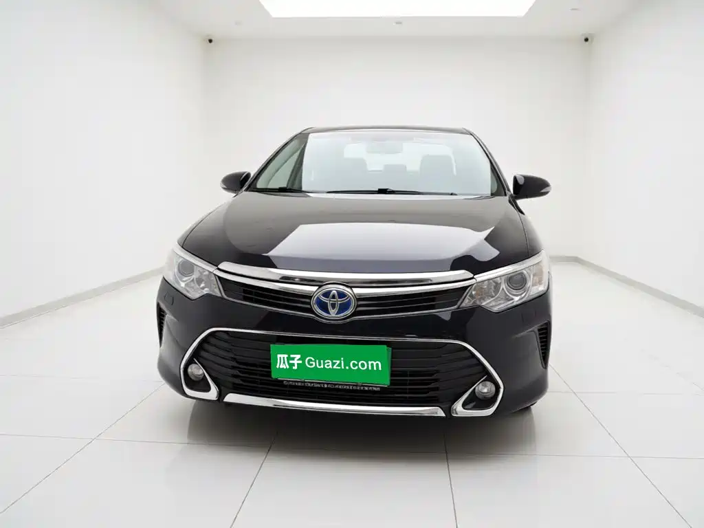 Toyota Camry — миниатюра 2