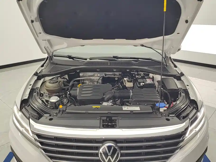 Volkswagen Lavida — миниатюра 10