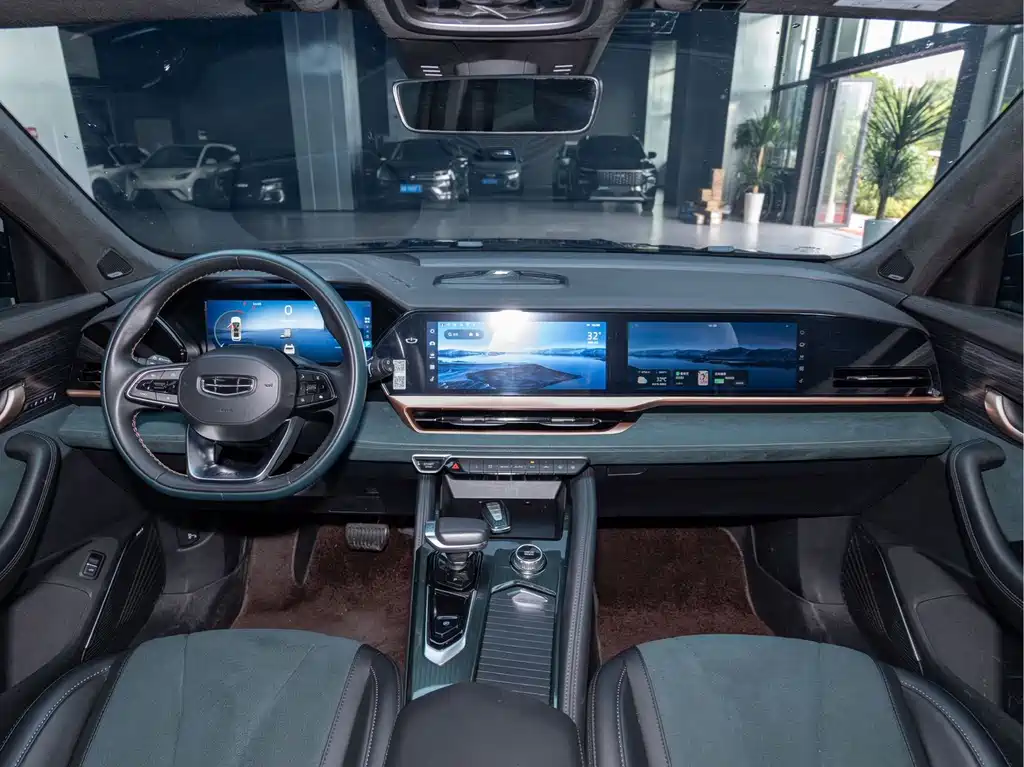 Geely Xingyue L — миниатюра 15