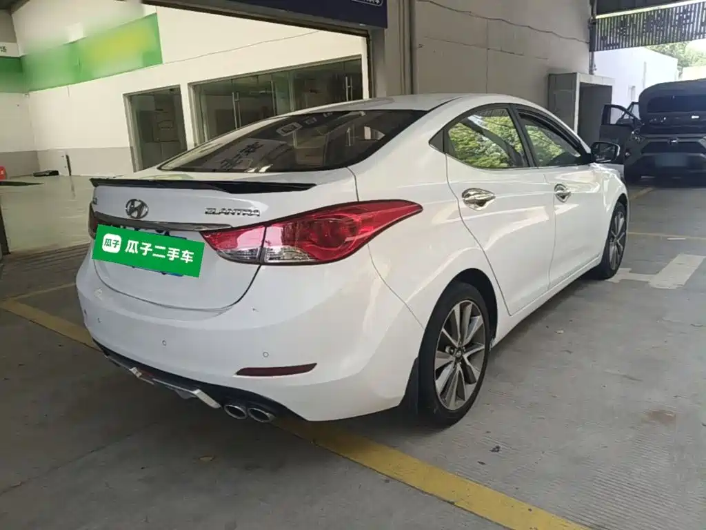 Hyundai Elantra Langdong — миниатюра 7