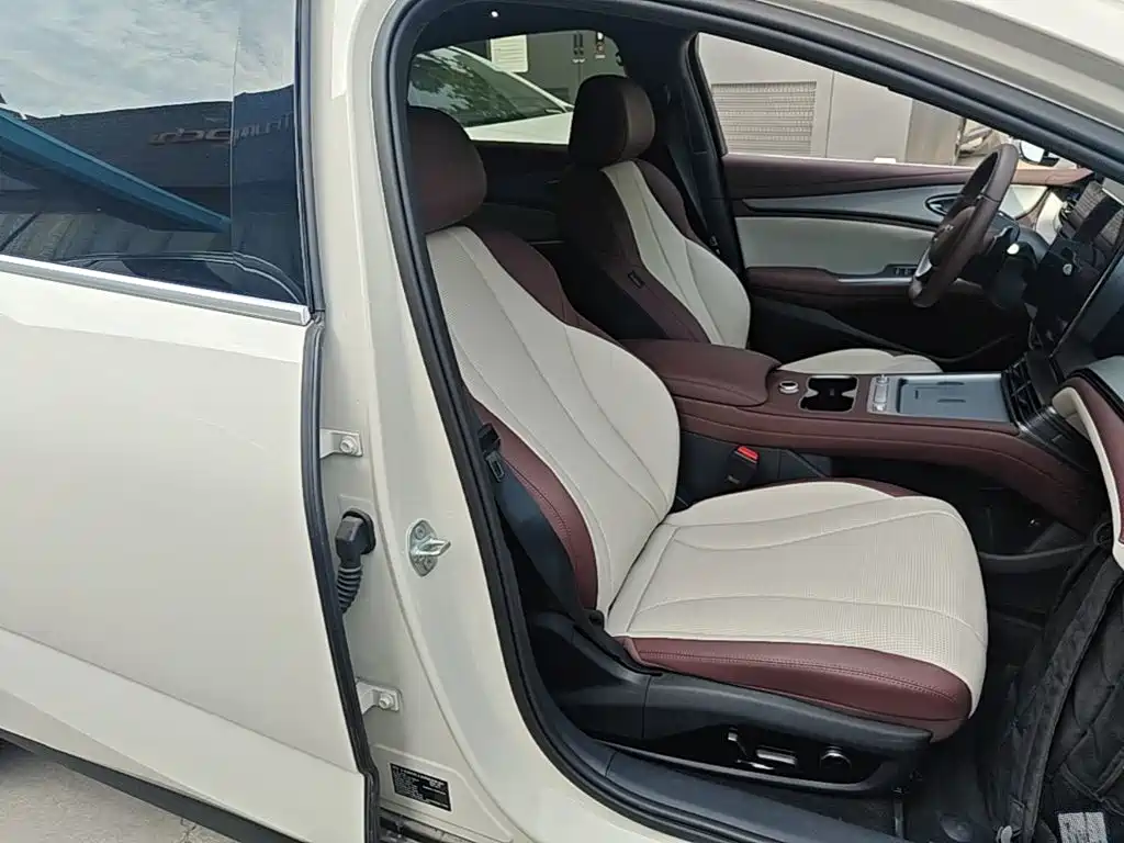 BYD Seal 07 DM-i — миниатюра 25