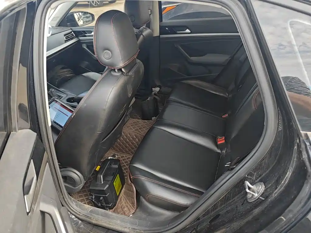 Volkswagen Lavida — миниатюра 17