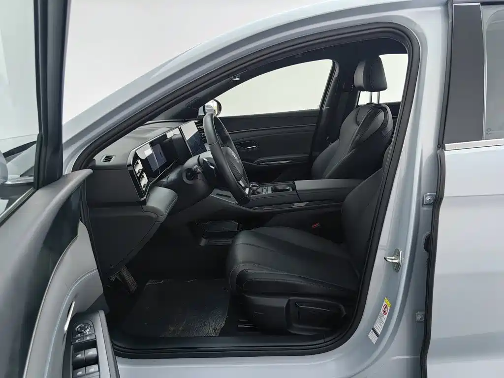 BYD Qin L — миниатюра 10