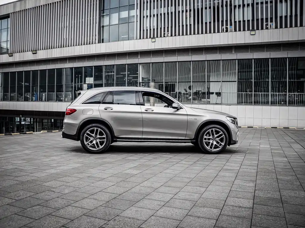 Mercedes-Benz GLC A MG 2018 AMG GLC 63 4MATIC+