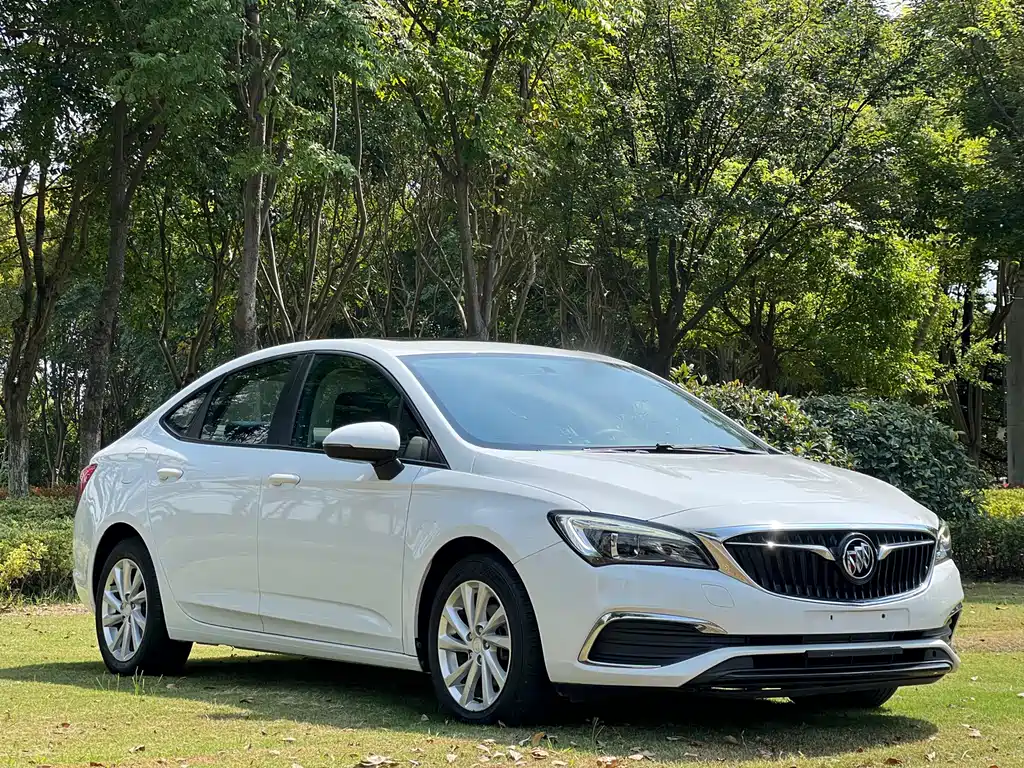 Buick Verano — миниатюра 3