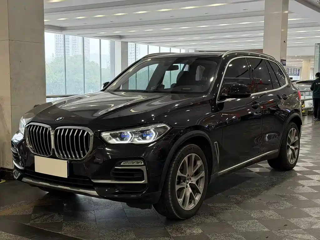 BMW X5 (Import) 2021
