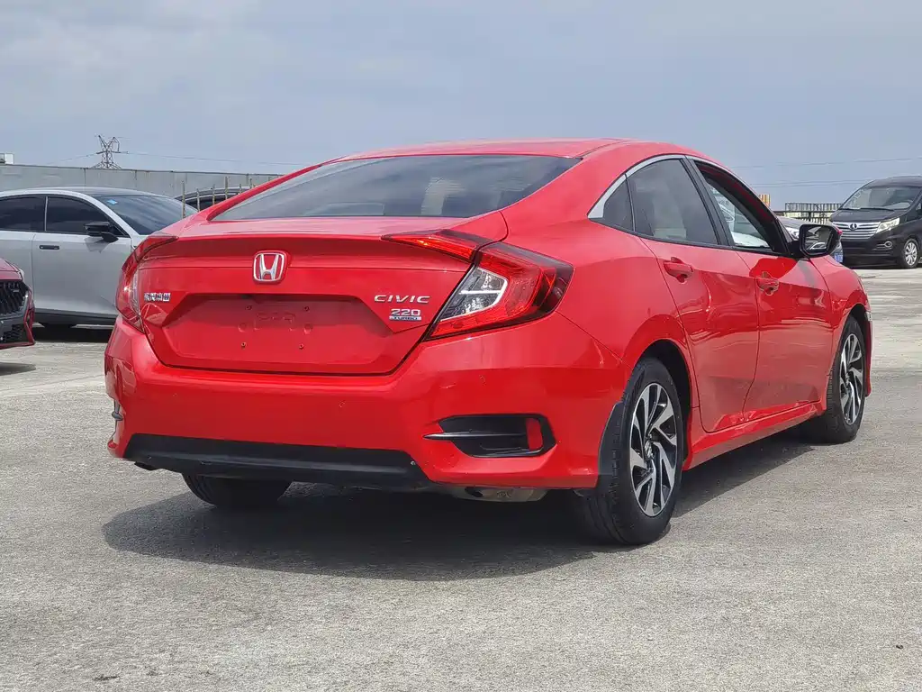 Honda Civic — миниатюра 5