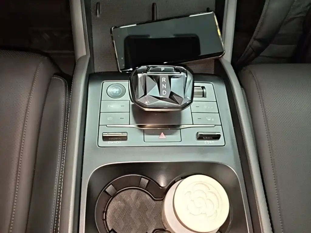 BYD Qin L — миниатюра 14
