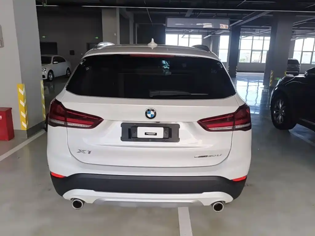 BMW X1 — миниатюра 6