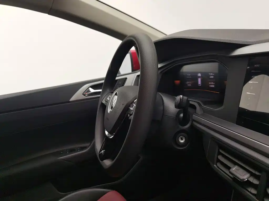 Volkswagen Polo — миниатюра 22