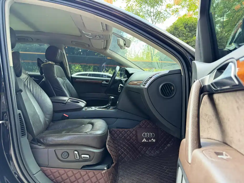 Audi Q7 2014 35 TFSI