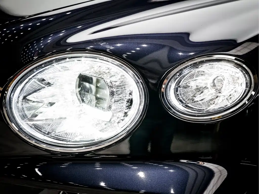 Bentley Bentayga — миниатюра 6