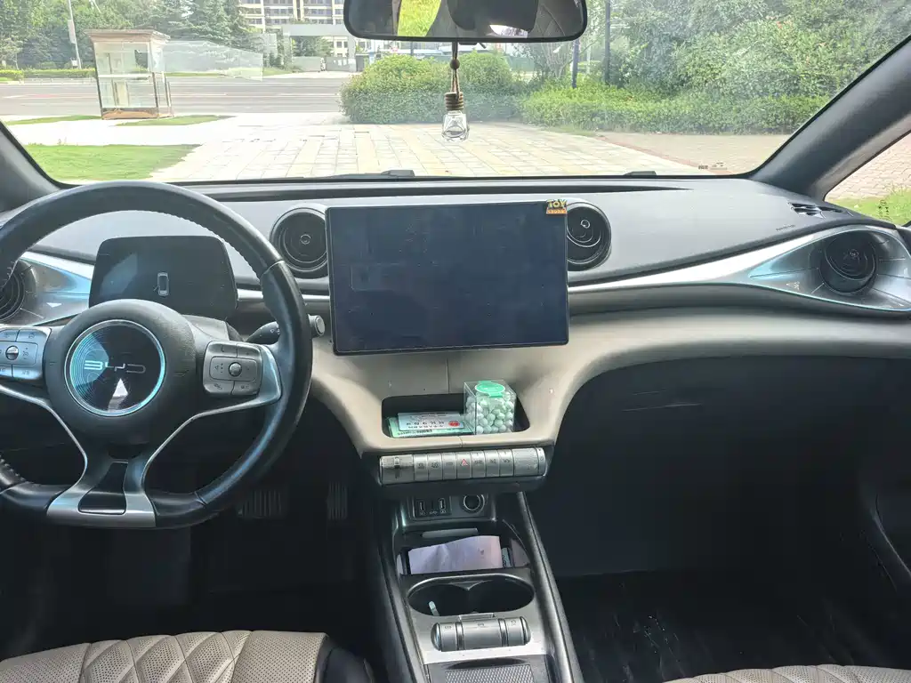 BYD Dolphin — миниатюра 8