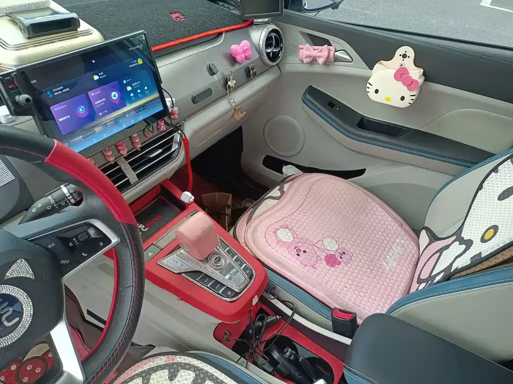 BYD Yuan Pro — миниатюра 10
