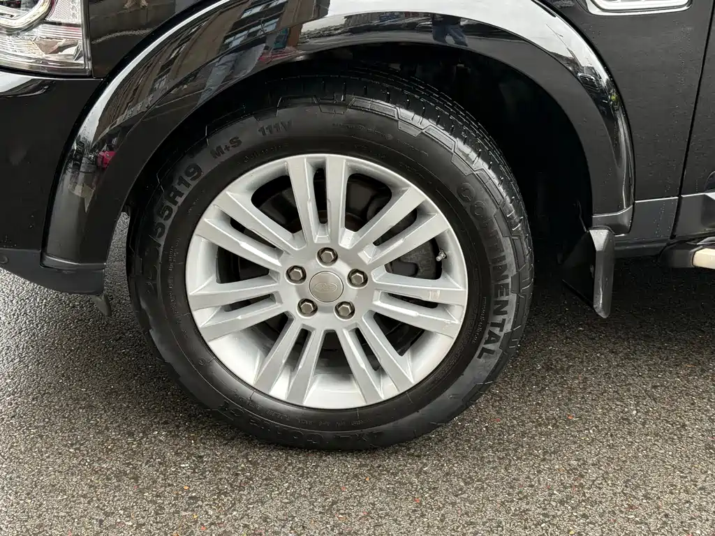 Land Rover Discovery 2015 3.0 SDV6 HSE