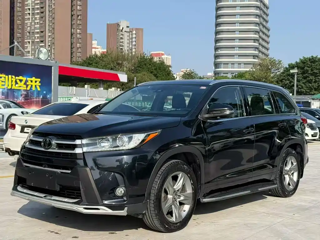 Toyota Highlander 2020