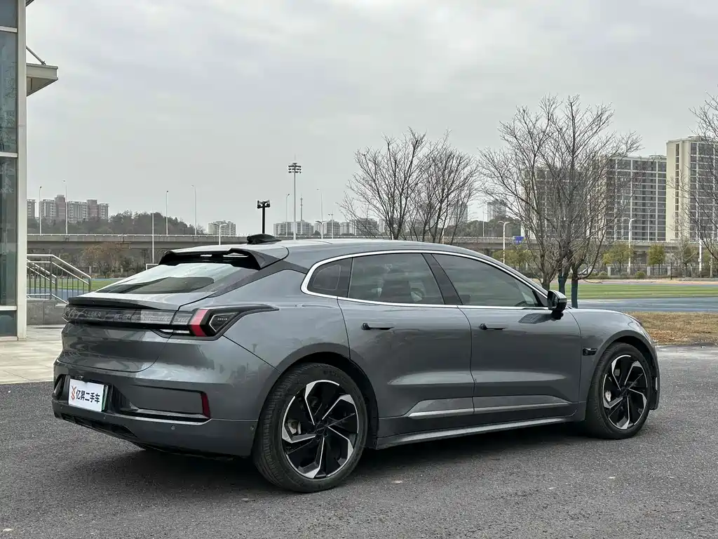 ZEEKR EXTREME KRYPTON 001