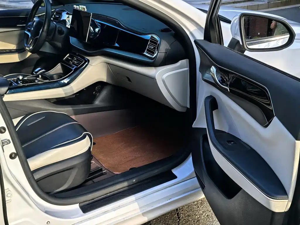BYD Qin PLUS — миниатюра 13