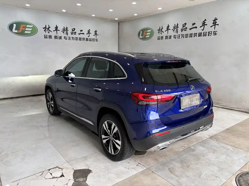 Mercedes-Benz GLA — миниатюра 8