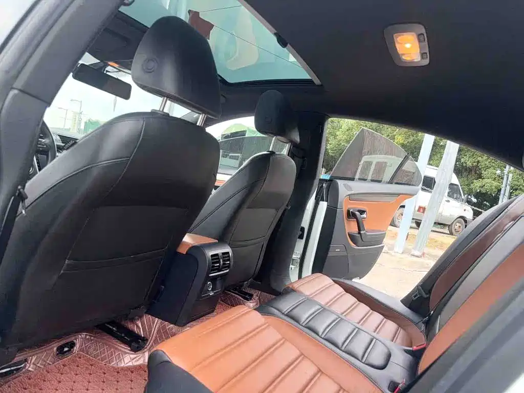 Volkswagen CC — миниатюра 6