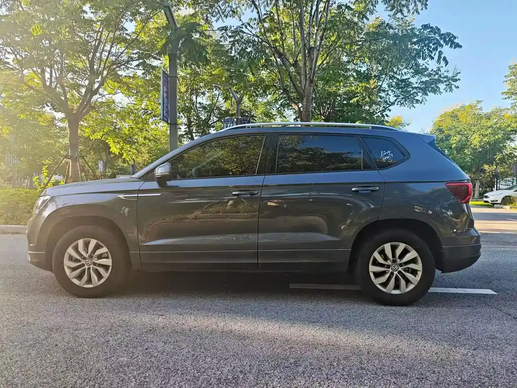 Volkswagen Tharu — миниатюра 5