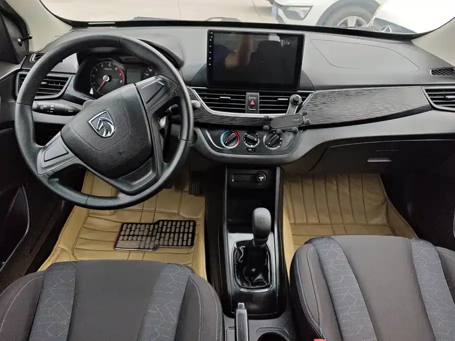 Baojun 310 — миниатюра 12
