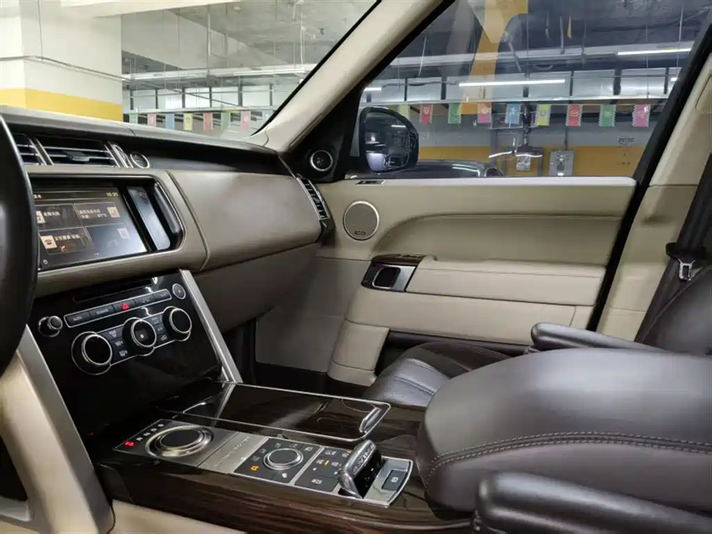 Land Rover Range Rover 2017 3.0 SC V6 Vogue