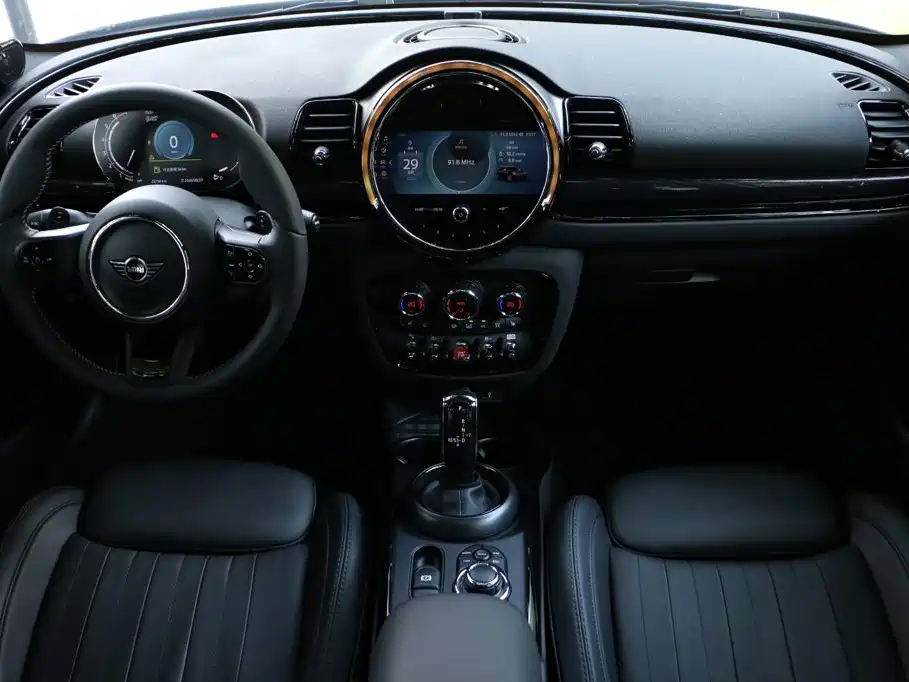 MINI Mini Clubman — миниатюра 23