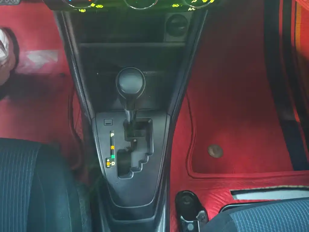 TOYOTA YARIS L TO ENJOY