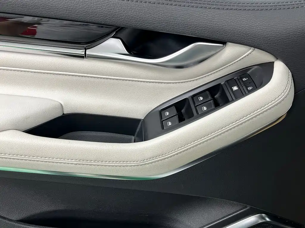 MAXUS G20 — миниатюра 8