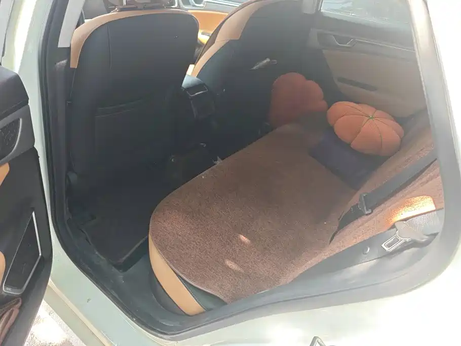 Geely Emgrand GL — миниатюра 11