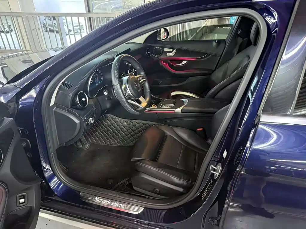 Mercedes-Benz C-Class — миниатюра 4