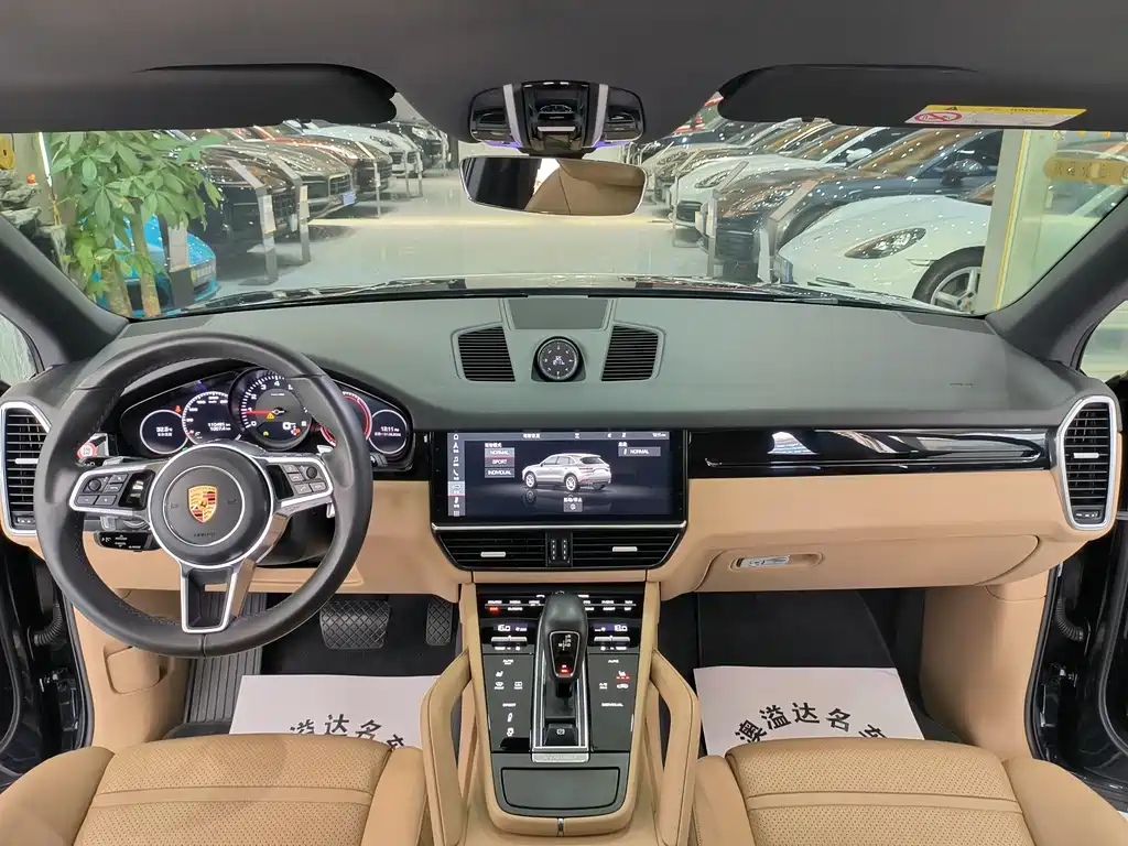 Porsche Cayenne 2019 Cayenne 3.0T