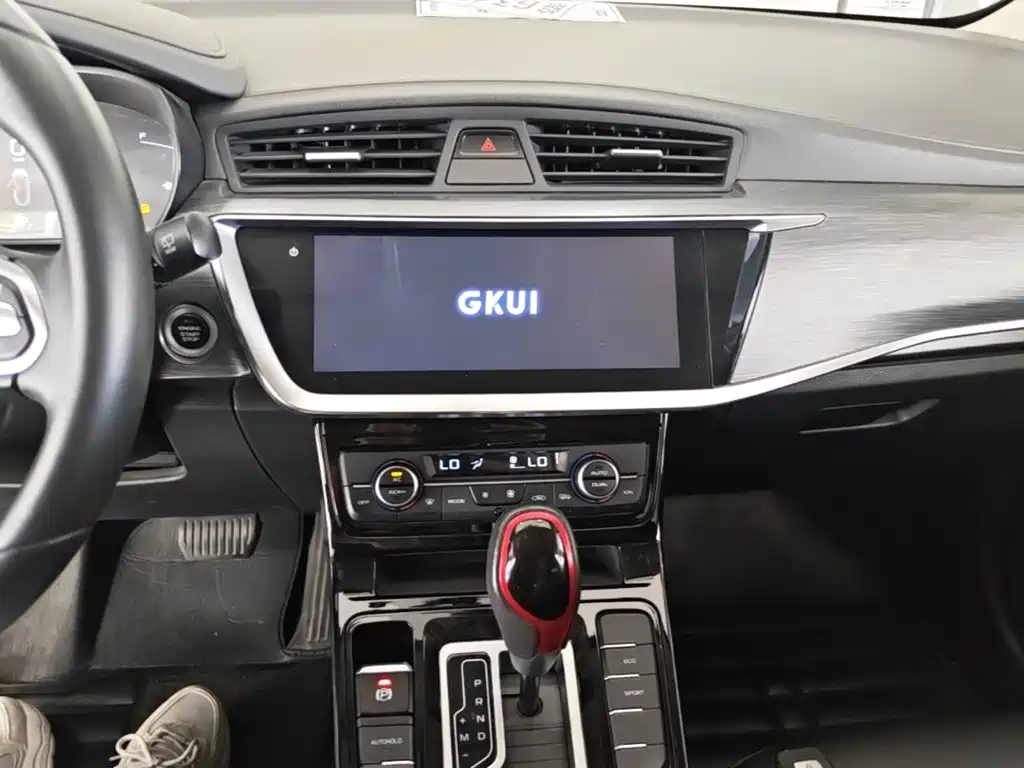Geely Emgrand GS — миниатюра 13