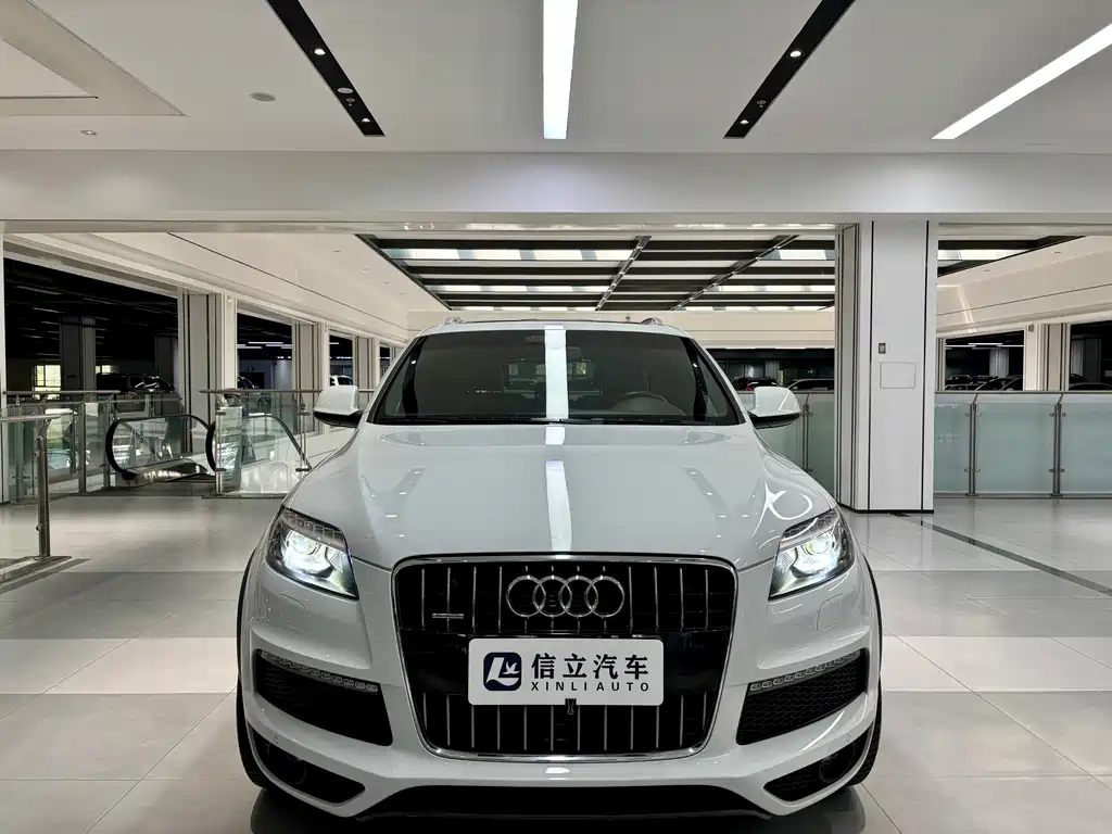 Audi Q7 — миниатюра 2