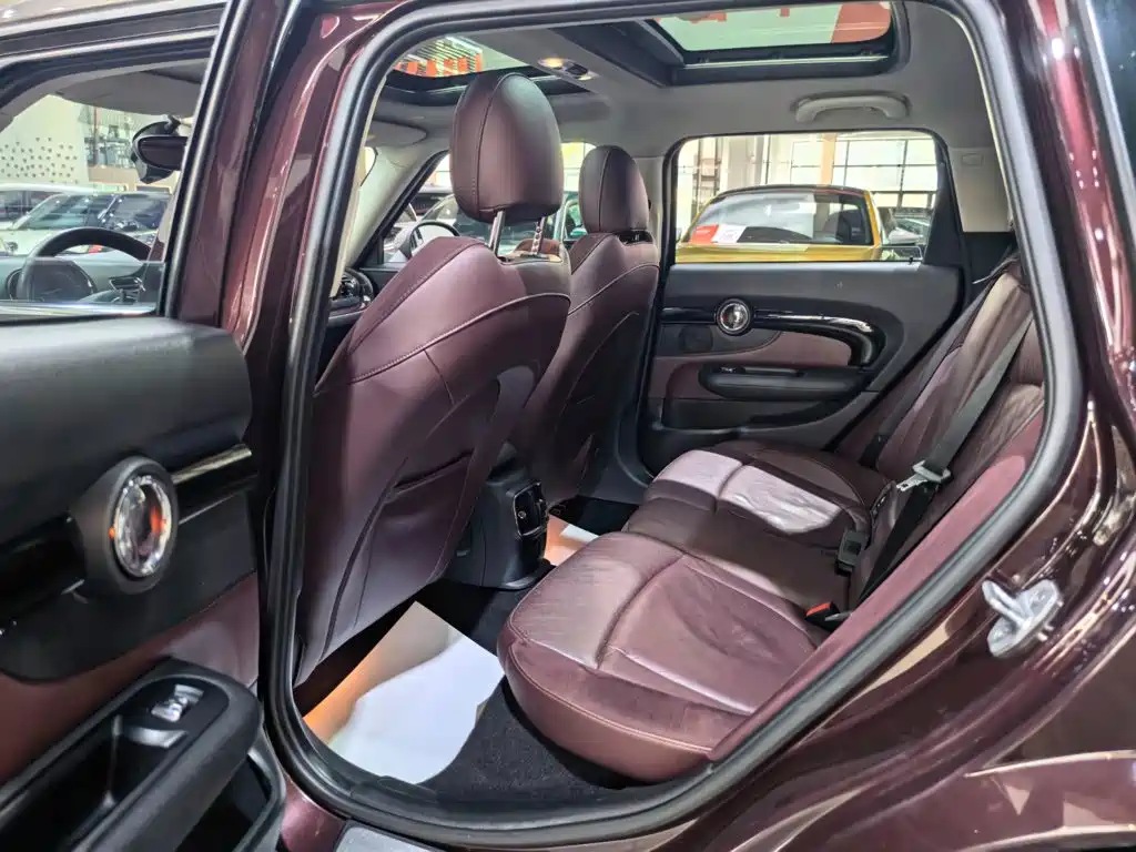 MINI Mini Clubman — миниатюра 16