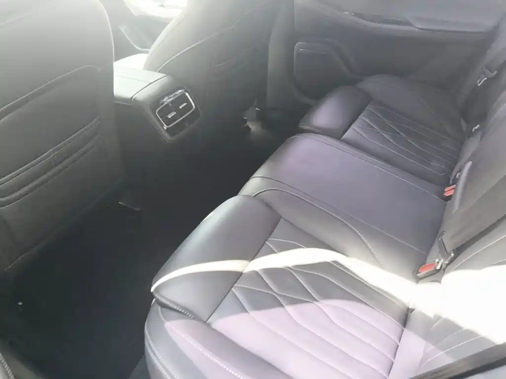 Chery Arrizo 8 — миниатюра 10