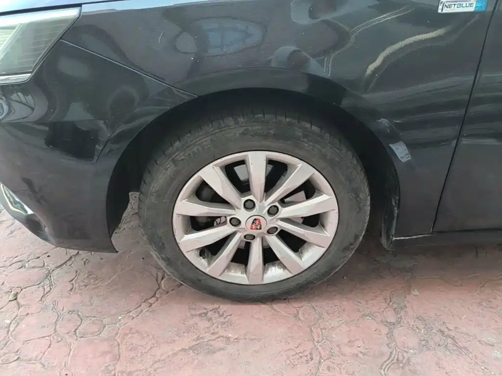 Roewe i6 Classic — миниатюра 23