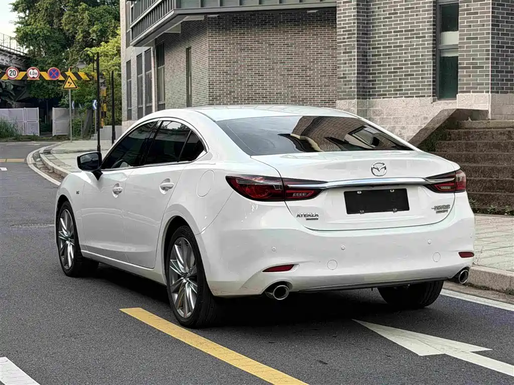 Mazda Atenza — миниатюра 3