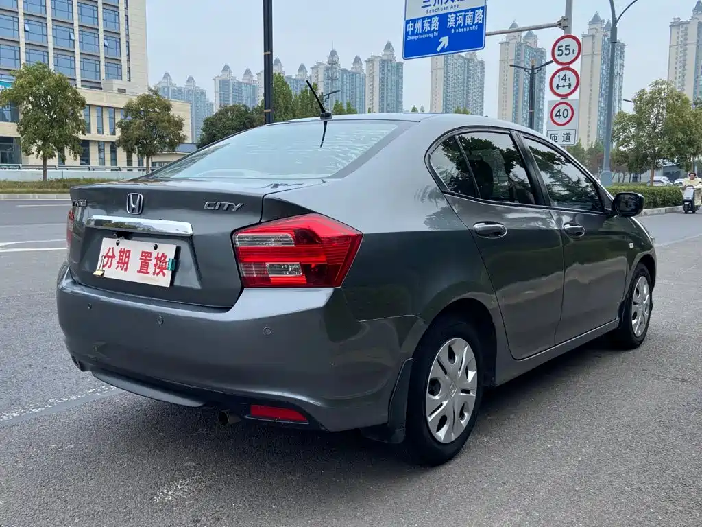 Honda City Classic — миниатюра 12