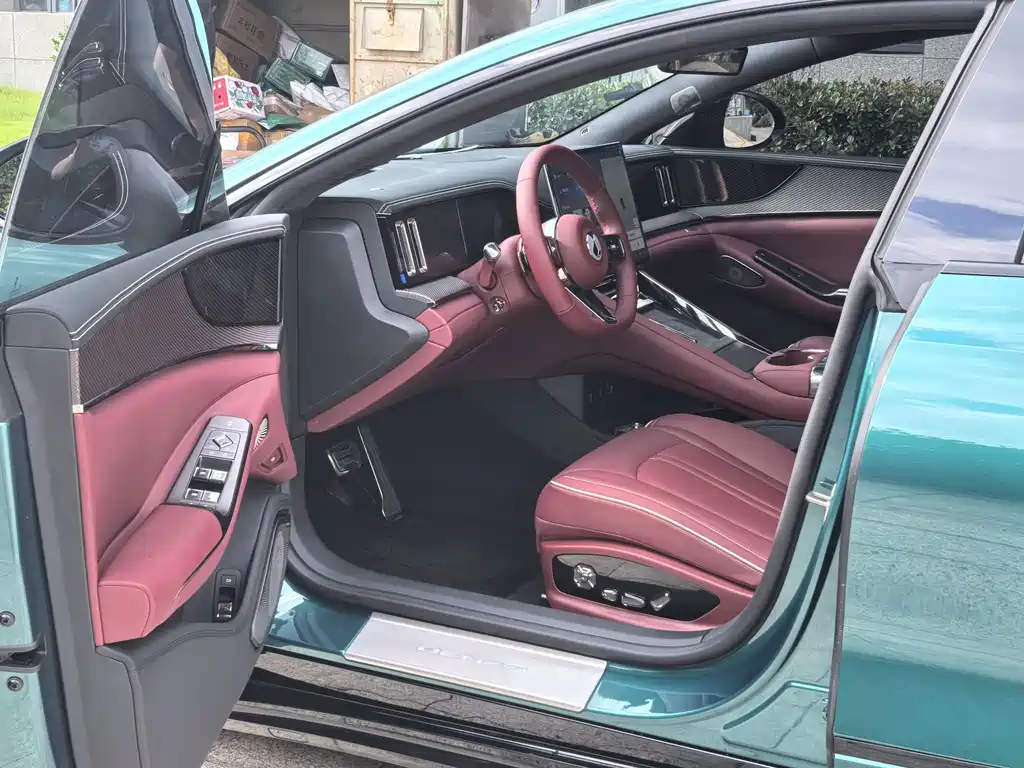 Denza Denza Z9GT — миниатюра 20