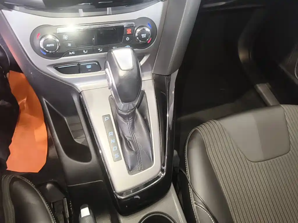 Ford Focus — миниатюра 14