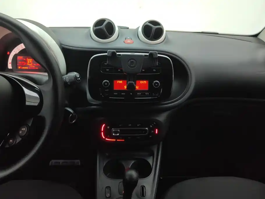 smart Smart Fortwo — миниатюра 13