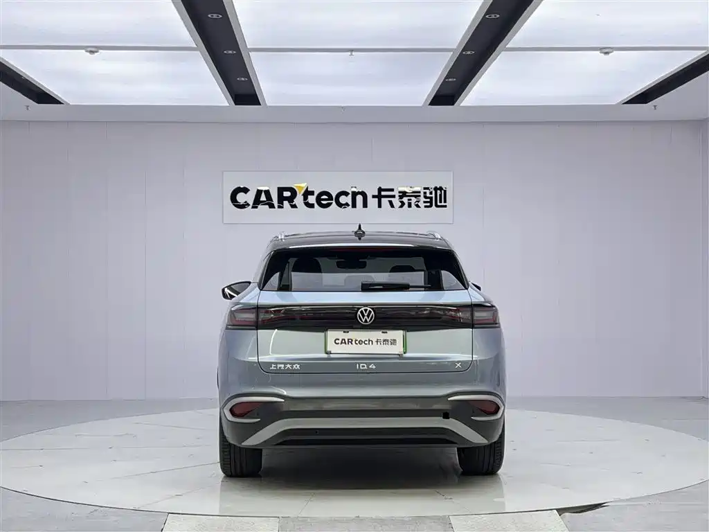 Volkswagen ID.4 X 2025 Smart