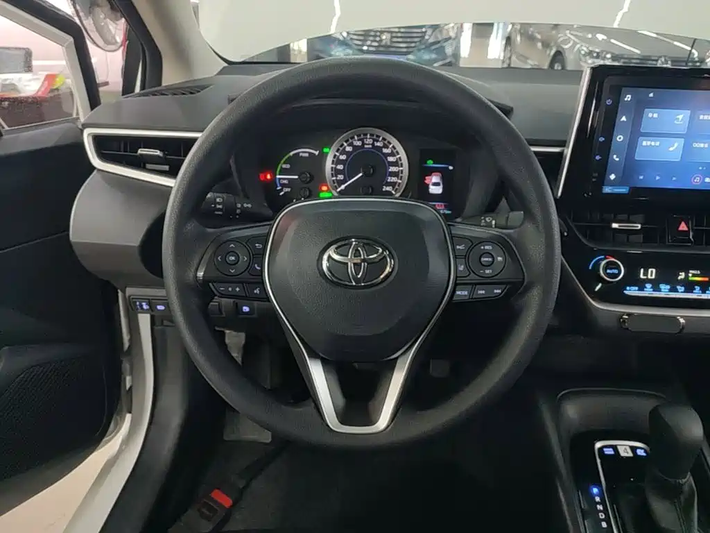 Toyota Corolla — миниатюра 11