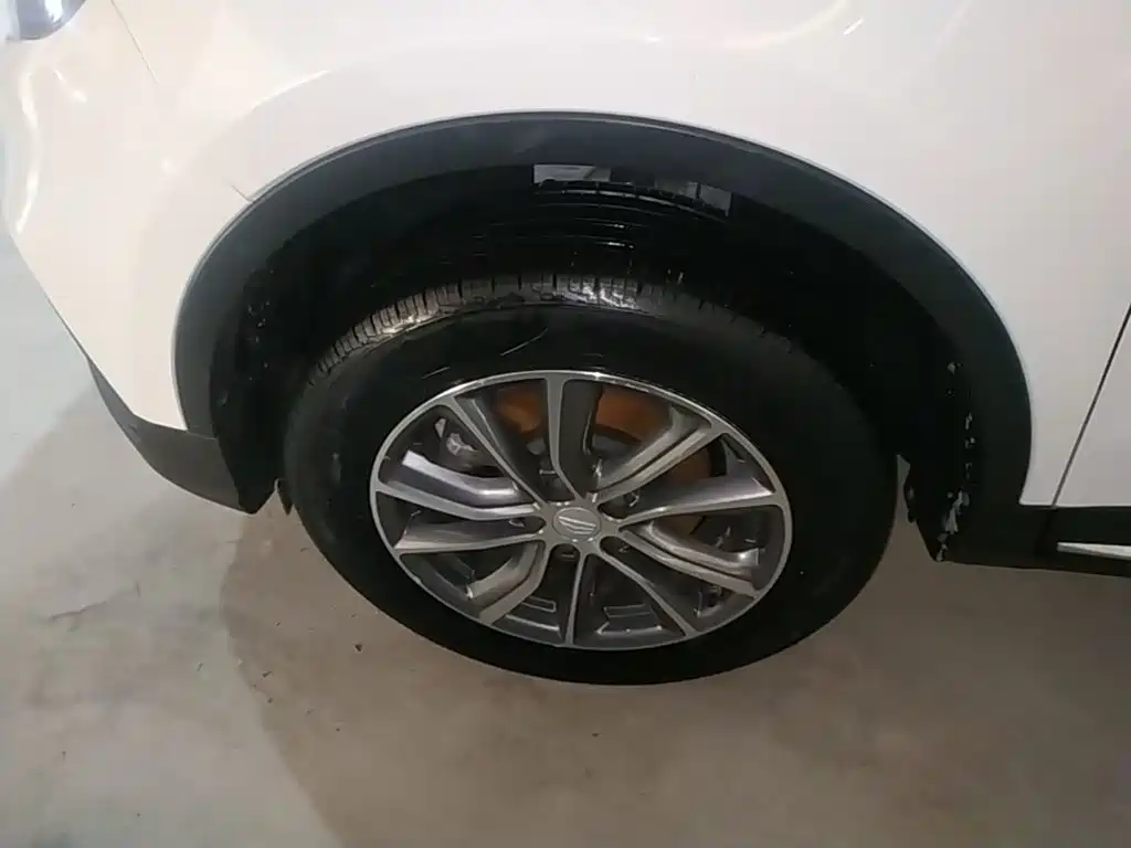 Geely Boyue — миниатюра 23