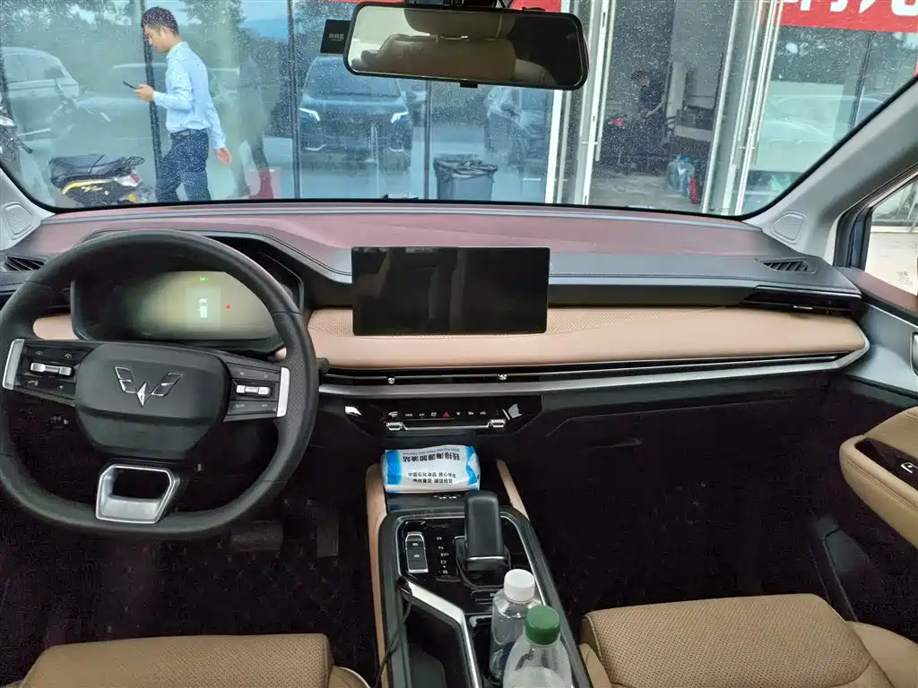 Wuling Jiachen — миниатюра 6