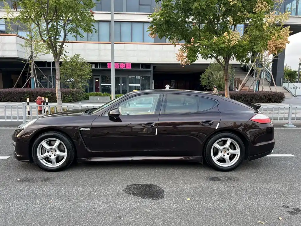 Porsche Panamera — миниатюра 15