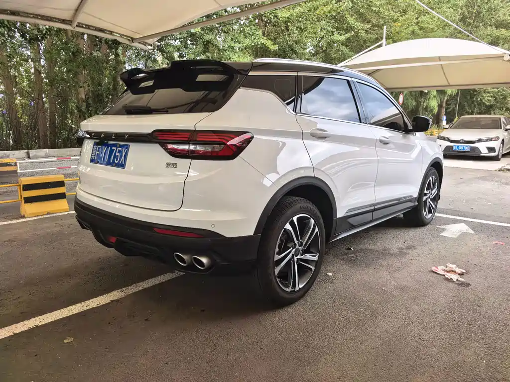 Geely Binyue — миниатюра 17